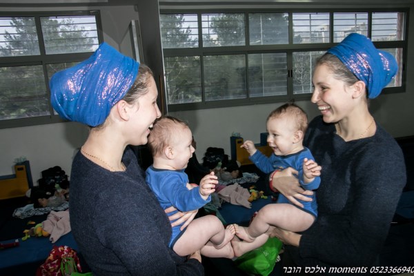 סדנת אמהות ותינוקות מתנס גבעת רם 2016